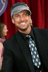 Daniel Powter Abuse